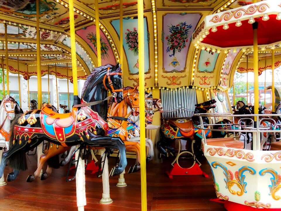 Fairground ride roundabout