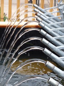 Garden water fountain