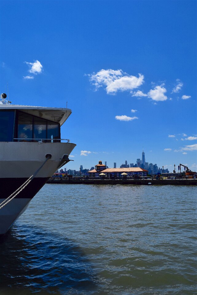 Nyc cruise ship river photo