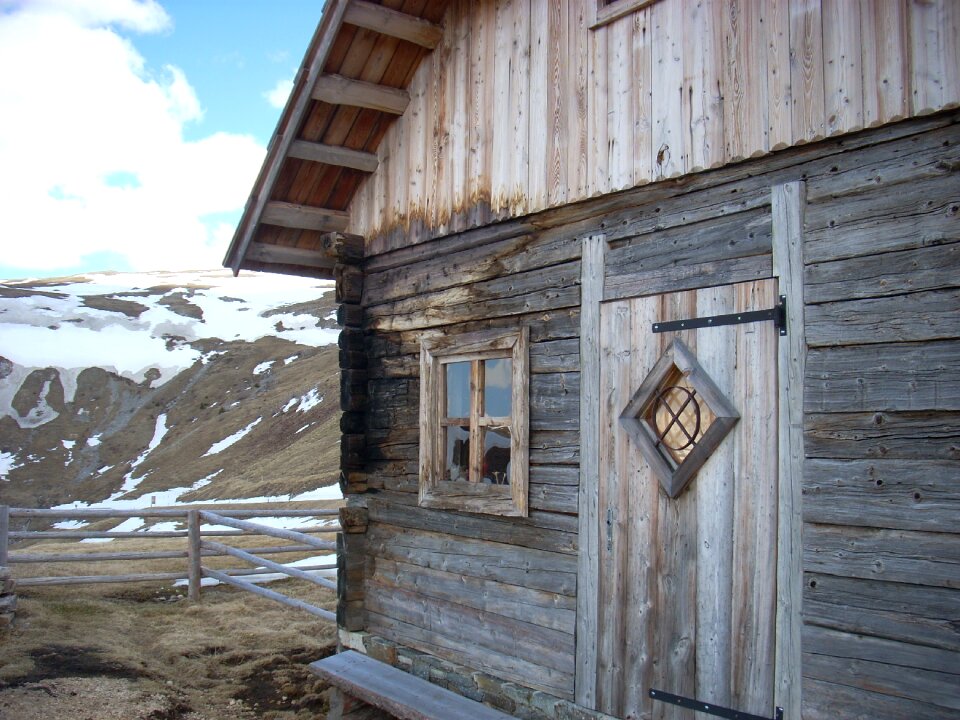 Nature old ski lodge