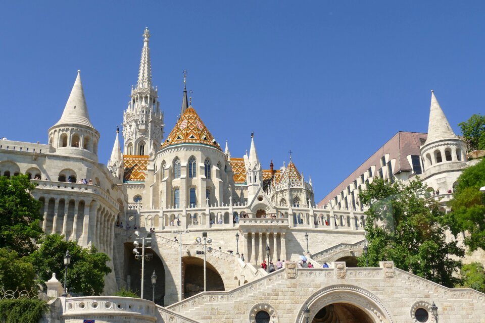 Fishermen's bastion places of interest architecture