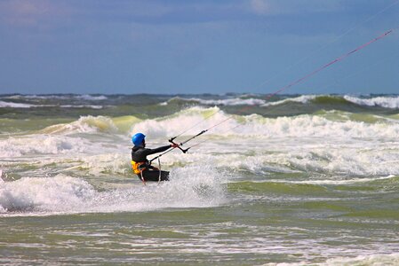 Kitesurfer wind sea