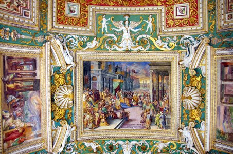 Vatican museum gallery ceiling photo
