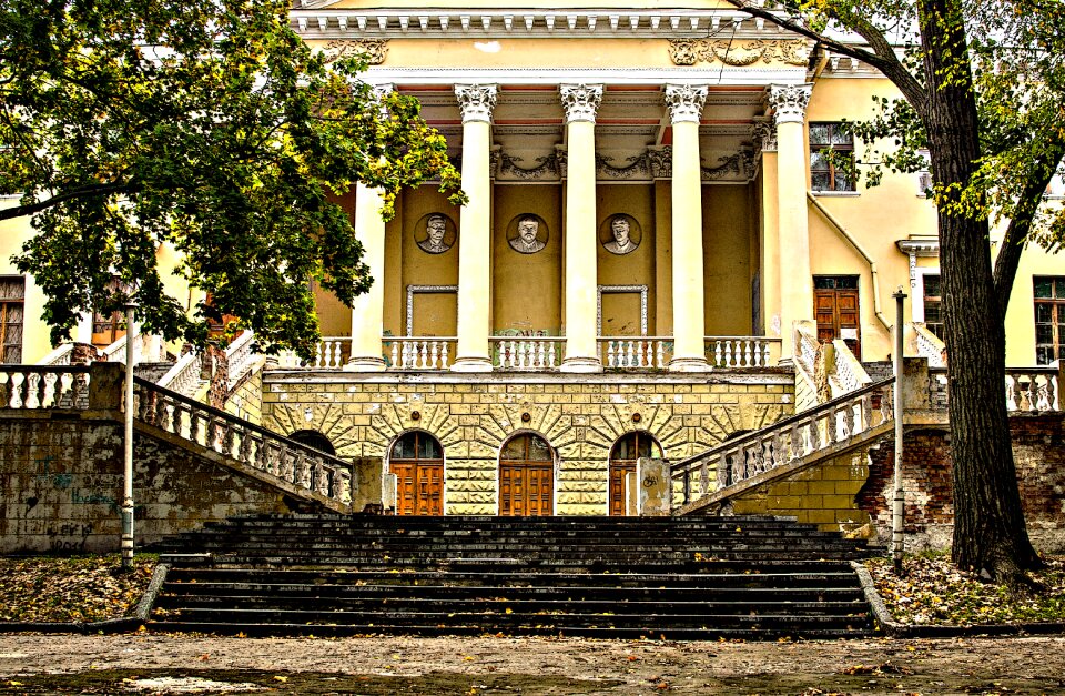 The palace of students columns stairs
