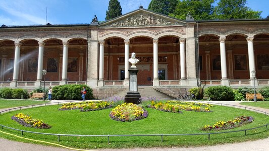 Kaiser willhelm pump room monument