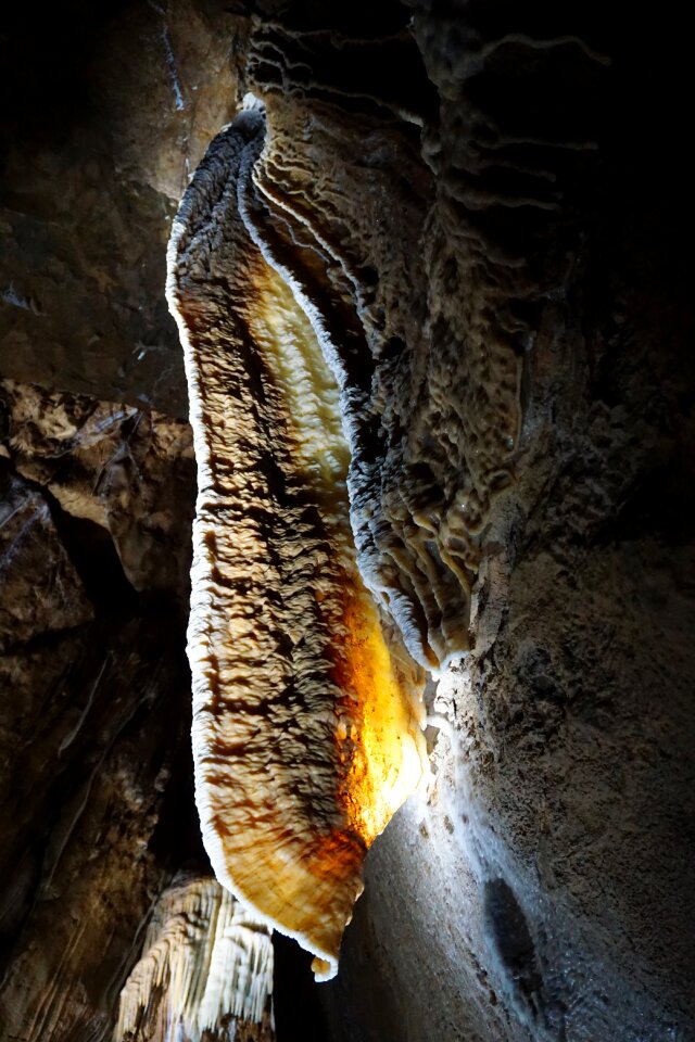 Sintered flag autumn maze stalactite cave