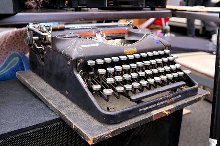 Retro old office