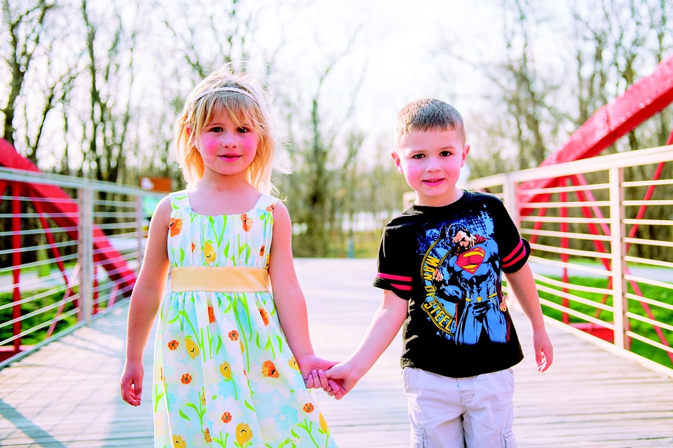 Children holding hands cute