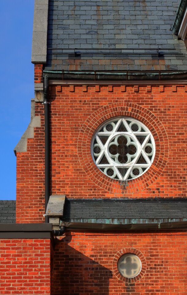 Building religion tower