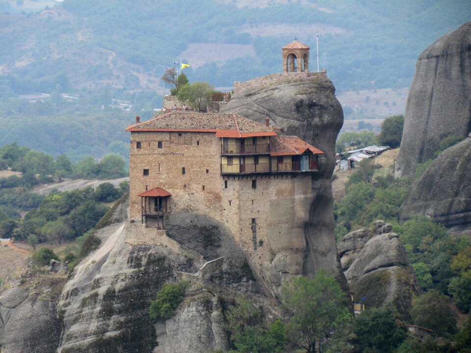 Mete to meteórák monastery