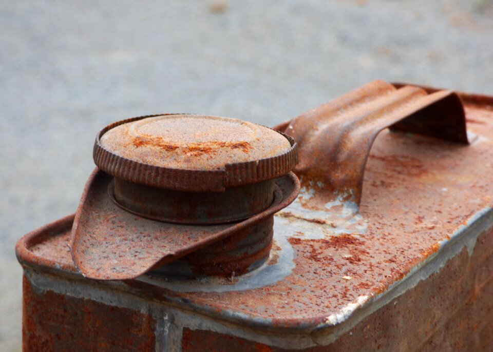 Gasoline tin vintage