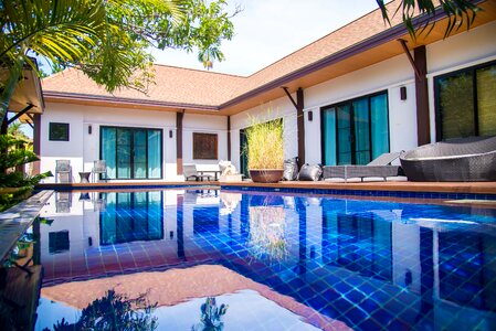 Villa nai harn phuket
