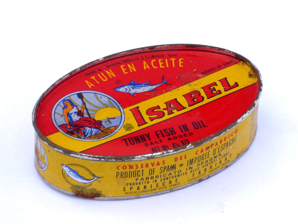 Vintage canned tuna design