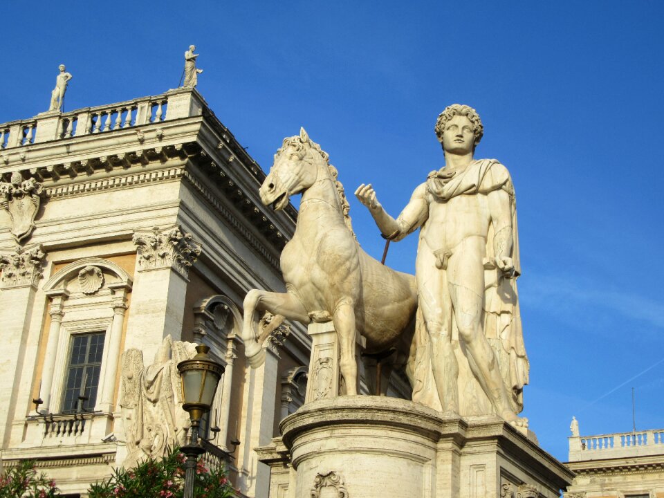 Culture italy sculpture