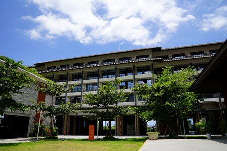 Office sanya sunny days