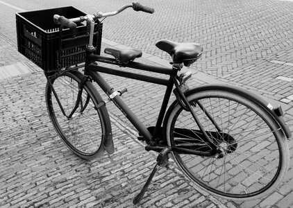Cycling cycle two wheeled vehicle photo