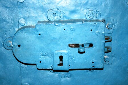 Iron closure door