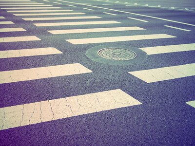 Street line whiteline