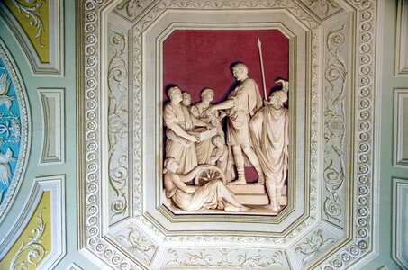 Ceiling gallery cartridge