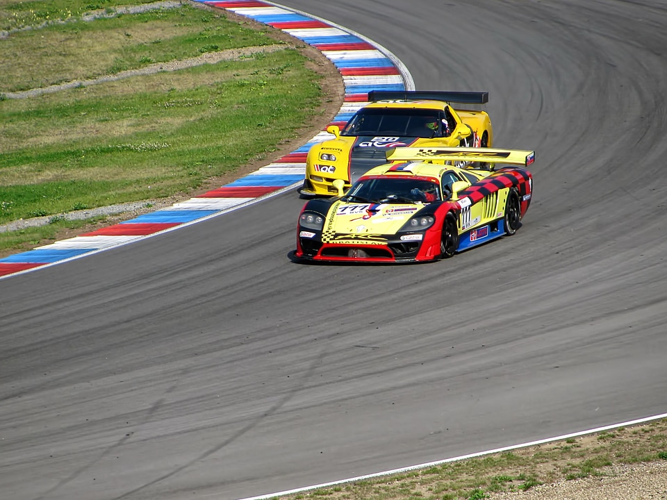 Driving vehicles fia gt