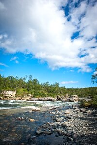 King's trail hiking river