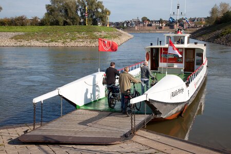Water ship to transport