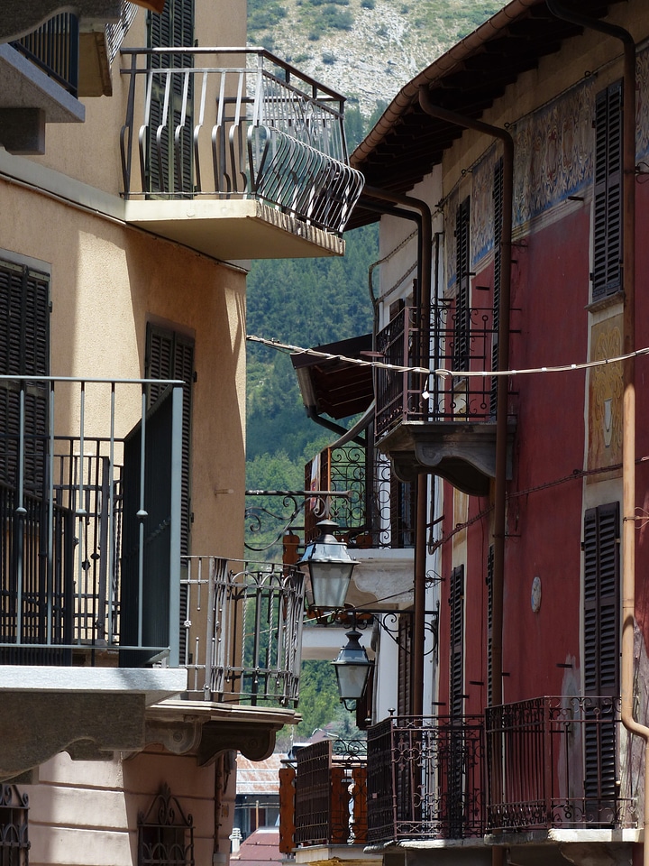 Village bergdorf piedmont photo