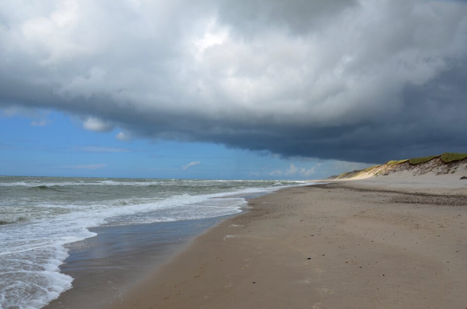 Threatening sky dune sky