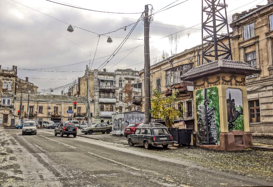 Street road pillars