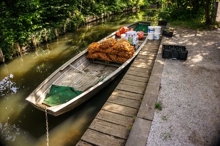 Food supply boat