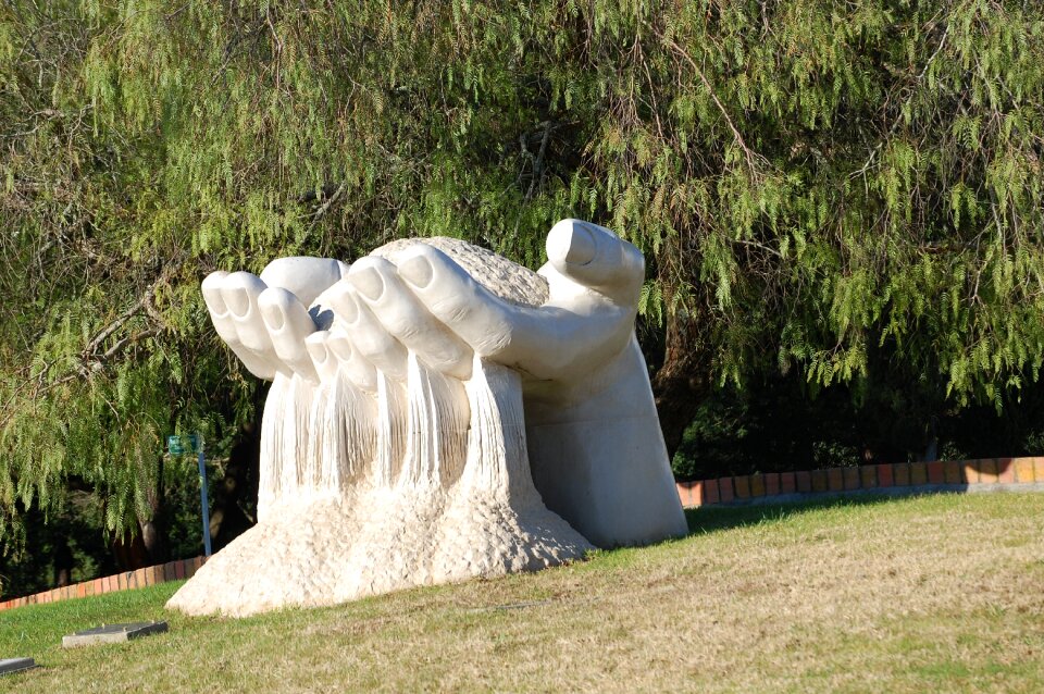 Portugal gafanha statue