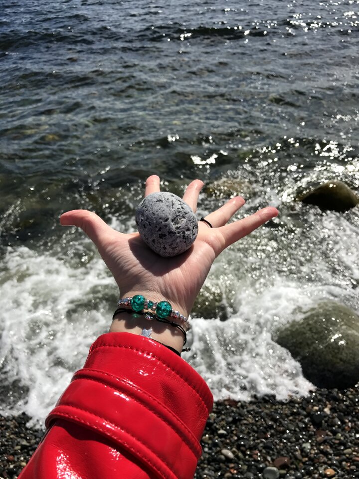 Hand sea