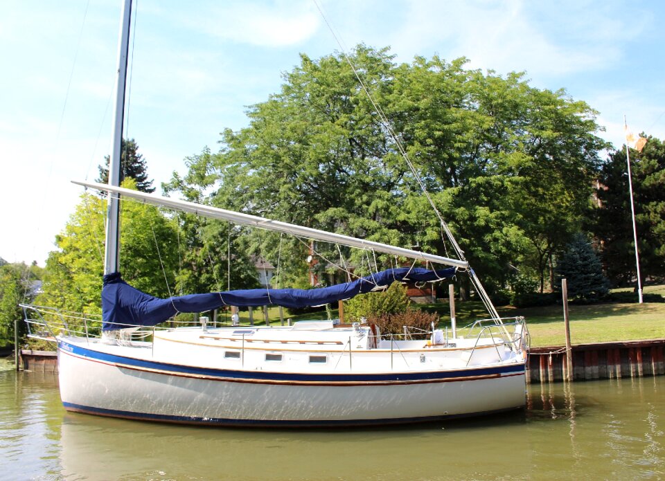 The waterfront holiday tourism