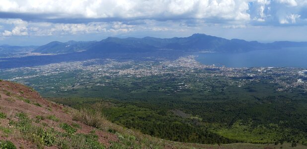 Italy mountain city photo