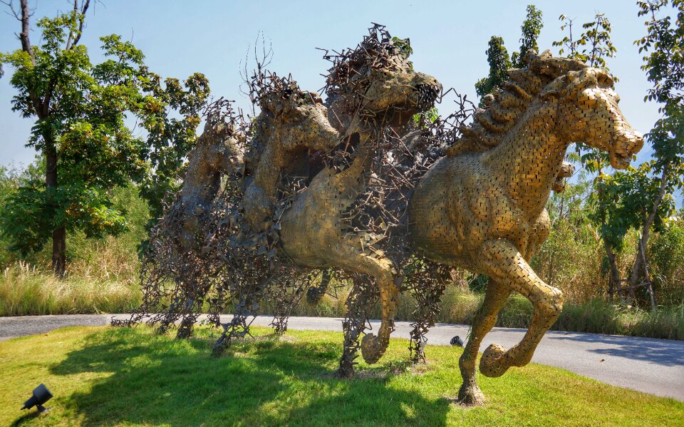 Art artwork sculpture
