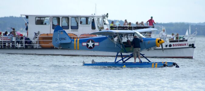The plane wodnopłat amphibian
