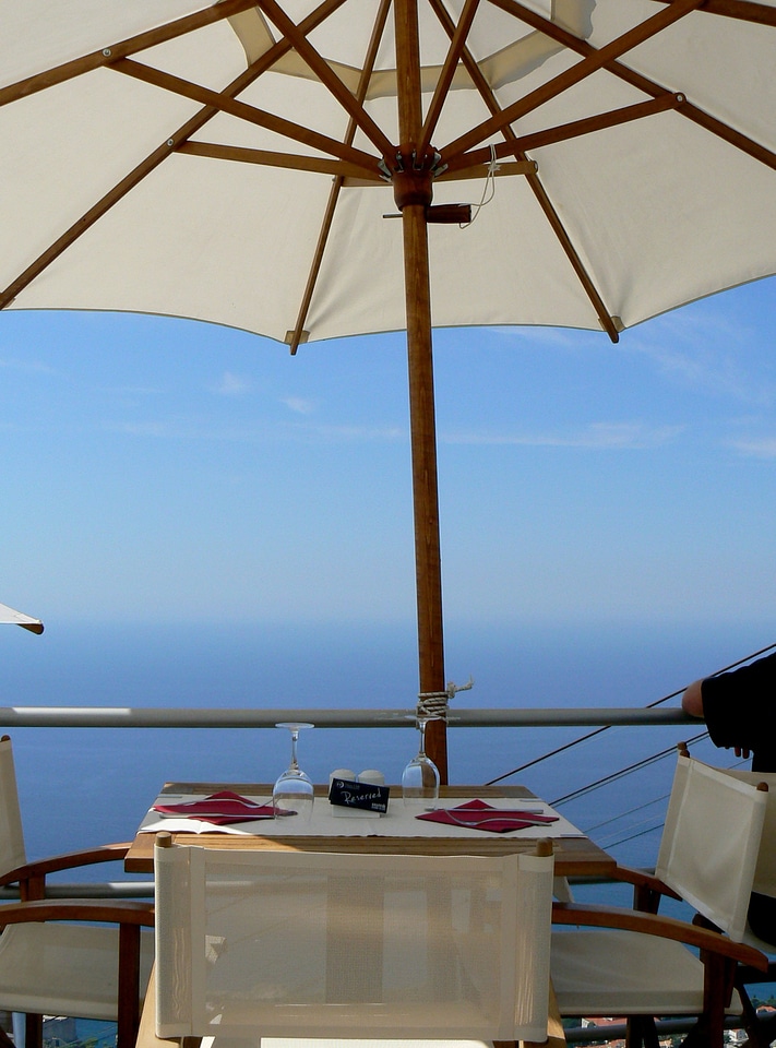 Luxury celebration dining