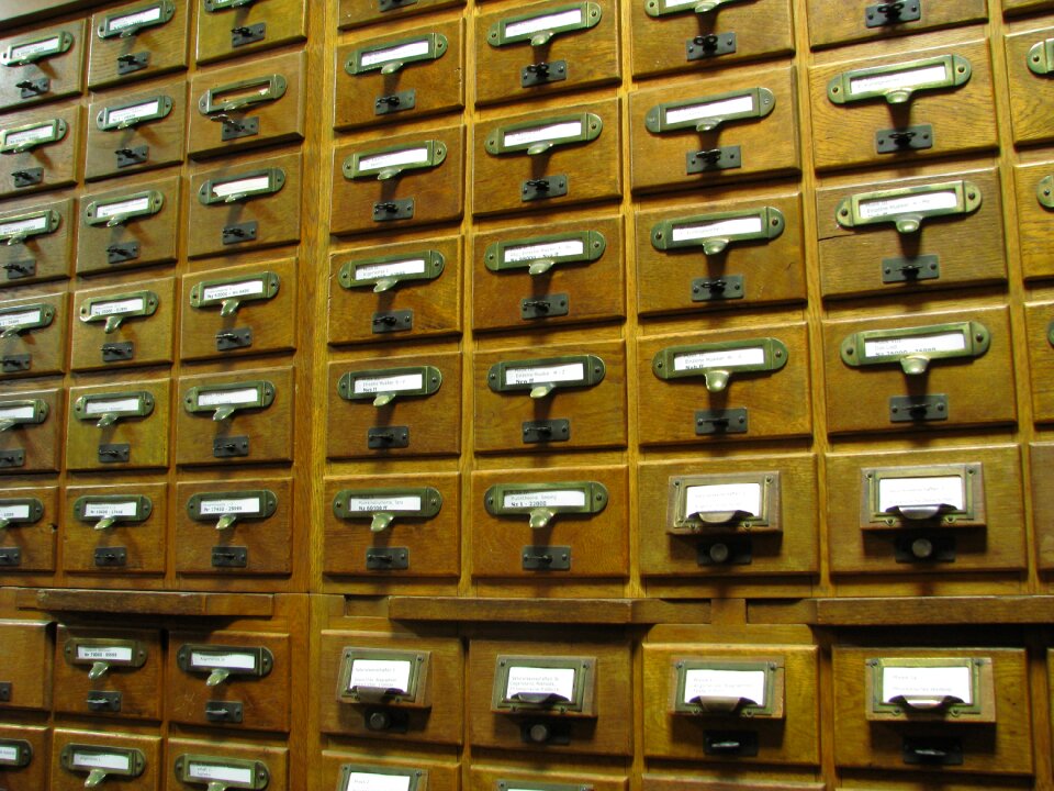 Shelf bookshelf flashcards photo