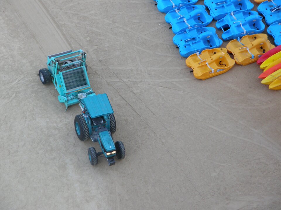 Beach machine