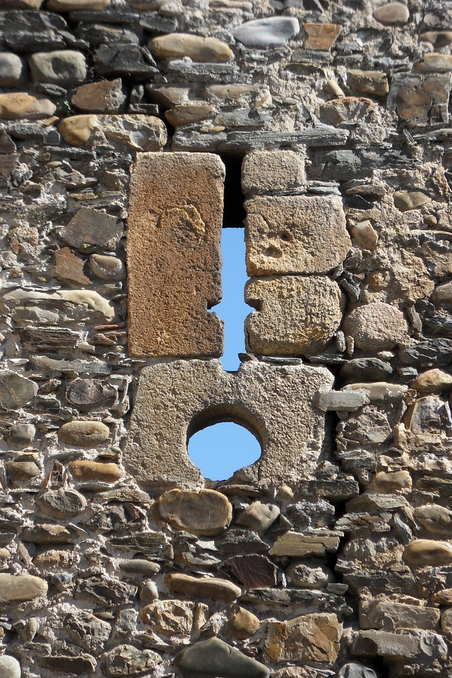 Hole masonry opening