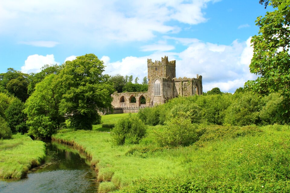 Countryside castle tourism