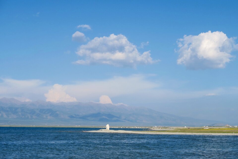Qinghai lake sky blue