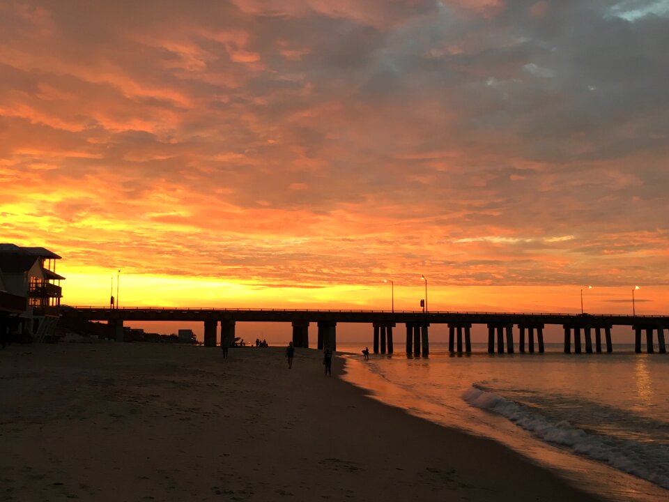 Bay sky
