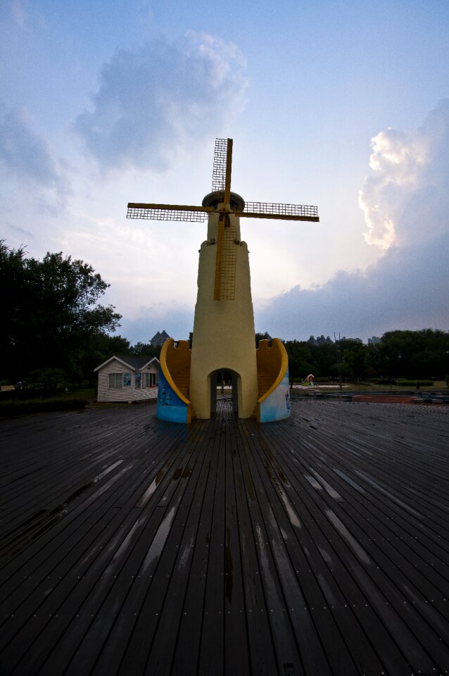 Sky windmill leisure