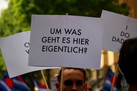 Parade demonstration hamburg
