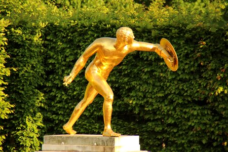 Garden statue art park