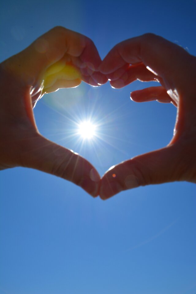Love form symbol