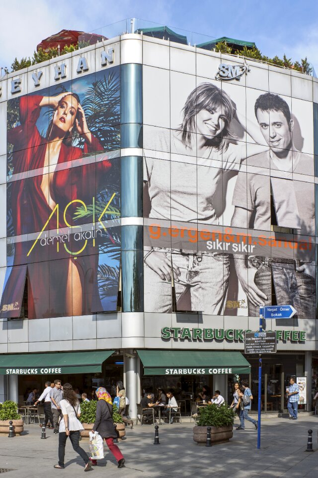 Starbucks cofee istanbul turkey