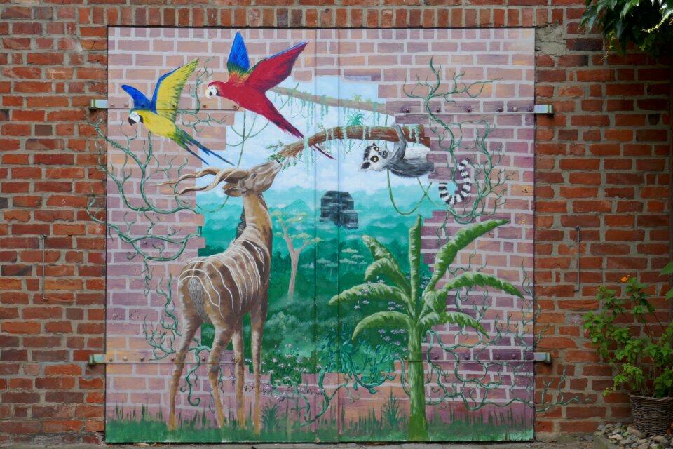 Fantasy image parrots naive art
