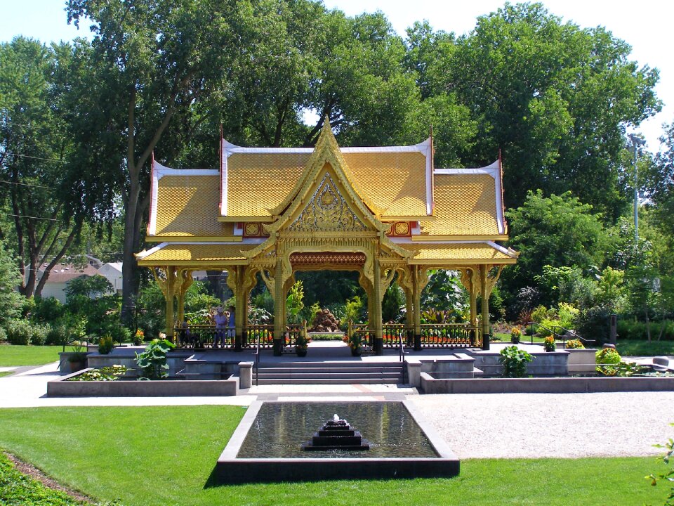 Temple park